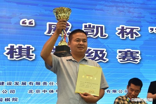 姚洪新