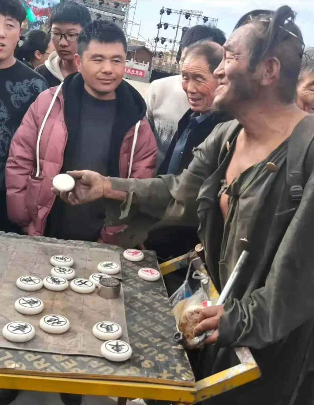 邓有邦